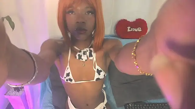 Snapshot of Rosaly_Rodman chatting on September 9, 2025, 4:17 pm Rosaly Rodman online show from September 9, 2025, 4:17 pm