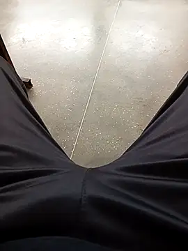 pauzudao 12 online show from March 6, 2026, 10:12 am