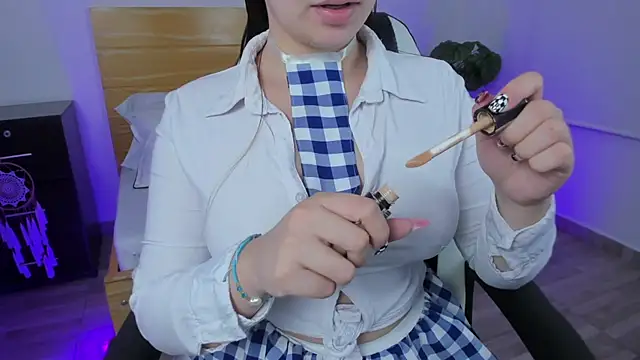 kitty sweeety  online show from October 29, 2025, 12:40 pm