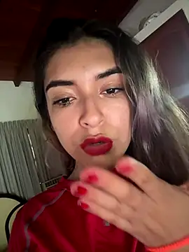 Snapshot of Kardashian12 chatting on October 23, 2025, 5:44 pm Kardashian12 online show from October 23, 2025, 5:44 pm