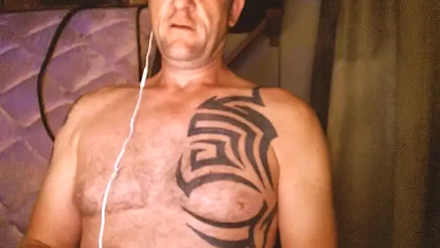 Yournaughty online show from June 18, 2026, 9:14 am