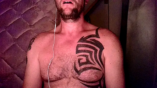 Yournaughty online show from July 10, 2026, 4:50 am