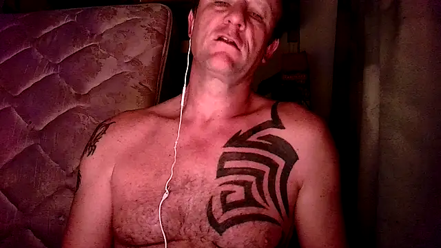 Yournaughty online show from July 21, 2026, 5:43 am