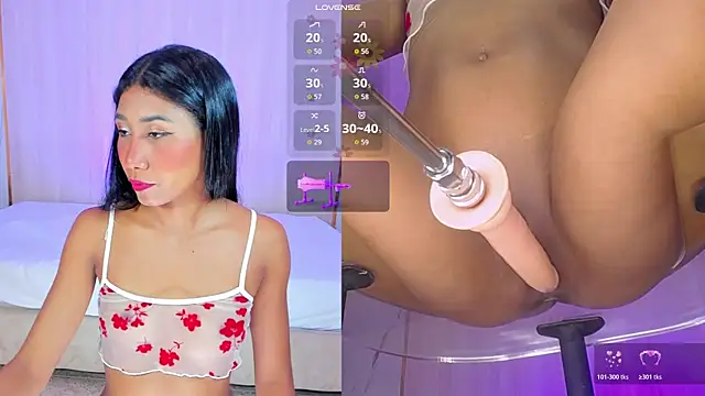 Snapshot of CandyRouse__ chatting on July 2, 2026, 9:32 pm CandyRouse online show from July 2, 2026, 9:32 pm