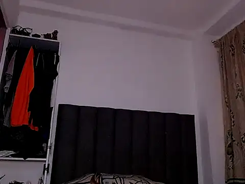 Snapshot of saara_johnson496 chatting on June 3, 2026, 12:02 am saara johnson496 online show from June 3, 2026, 12:02 am
