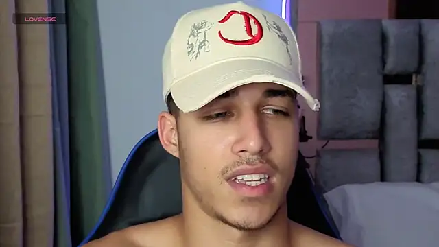 orionblaze69  online show from October 21, 2025, 11:16 pm