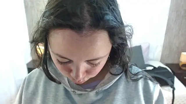 Snapshot of elamurray chatting on October 30, 2025, 11:11 am elamurray online show from October 30, 2025, 11:11 am