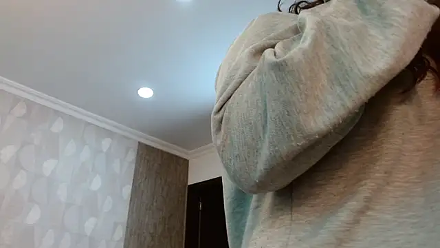 Snapshot of elamurray chatting on November 21, 2025, 11:20 am elamurray online show from November 21, 2025, 11:20 am