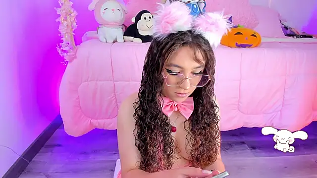 hannacutegod online show from January 19, 2026, 5:44 am