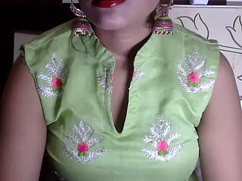 hotee bhabi online show from September 13, 2025, 2:06 pm
