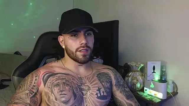 Ades Lowe online show from March 25, 2026, 7:14 am