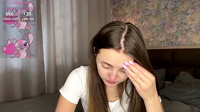 Snapshot of LoraDavi chatting on February 23, 2026, 7:17 am LoraDavi online show from February 23, 2026, 7:17 am