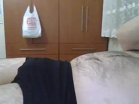 Snapshot of reallove78 chatting on September 24, 2025, 8:23 pm reallove78 online show from September 24, 2025, 8:23 pm