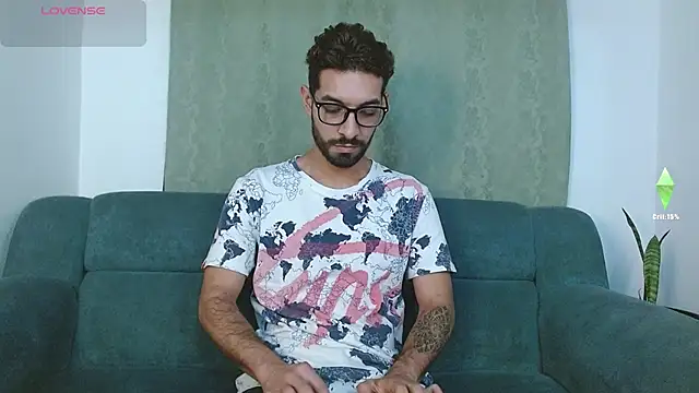 Snapshot of ReyPablo1 chatting on October 9, 2025, 10:52 pm ReyPablo1 online show from October 9, 2025, 10:52 pm