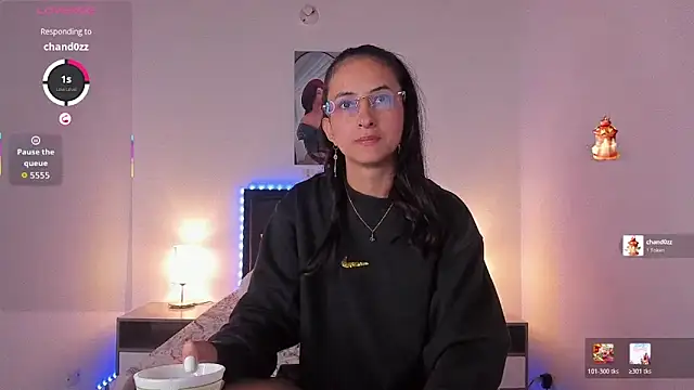  alana grey  online show from February 2, 2026, 12:48 pm