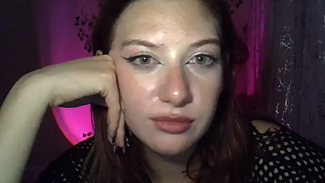 Snapshot of Lily_Ember chatting on October 24, 2025, 10:50 pm Lily Ember online show from October 24, 2025, 10:50 pm