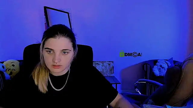 inga gree online show from October 19, 2025, 7:03 pm