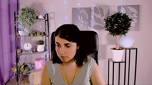 MartaEdams online show from June 5, 2026, 6:09 am