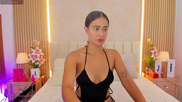 Snapshot of ZOEBARLOWE chatting on November 14, 2025, 7:01 pm ZOEBARLOWE online show from November 14, 2025, 7:01 pm