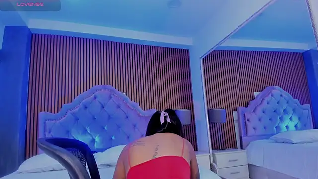 SelenaStonne online show from October 4, 2025, 7:45 pm