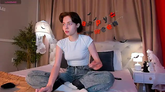 Skelerata online show from October 26, 2025, 1:11 am