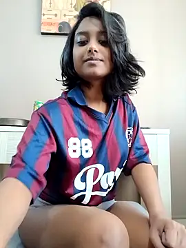 littlemissdevil69 online show from October 21, 2025, 8:15 am