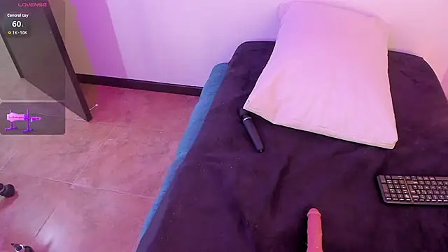 Samaraa Smith online show from October 4, 2025, 12:03 pm