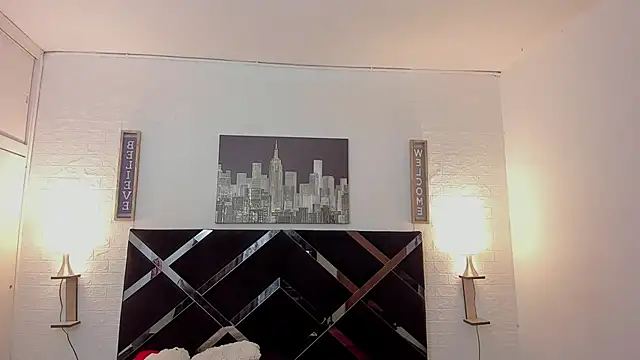 Snapshot of elenacooper1 chatting on November 2, 2025, 7:05 pm elenacooper1 online show from November 2, 2025, 7:05 pm