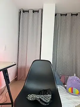 Mia sweet80 online show from February 5, 2026, 5:01 am