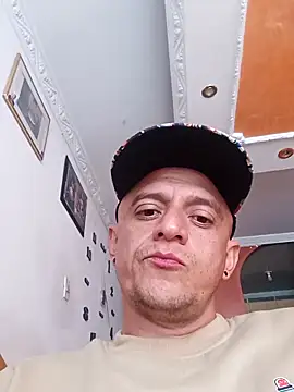 leon8013A online show from October 30, 2025, 4:19 pm