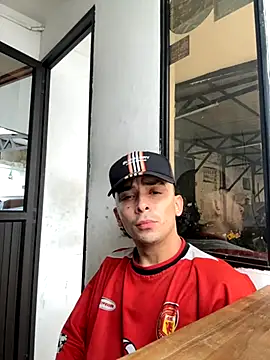 Jacobs0 online show from November 19, 2025, 7:14 pm