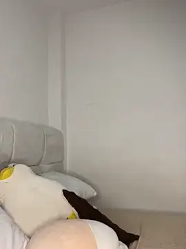 Issa Santana online show from April 3, 2026, 7:56 pm