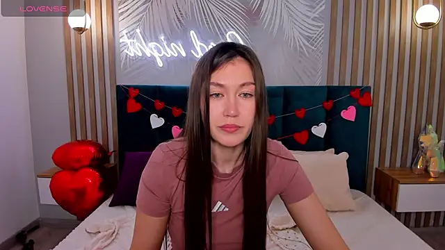 Tina Porter online show from February 8, 2026, 1:31 am