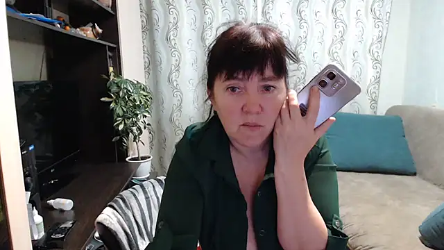 Snapshot of Illusionq chatting on October 24, 2025, 5:15 am Illusionq online show from October 24, 2025, 5:15 am