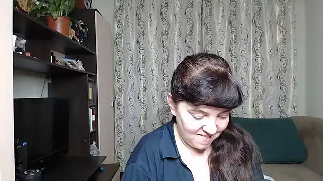 Snapshot of Illusionq chatting on November 25, 2025, 5:07 am Illusionq online show from November 25, 2025, 5:07 am