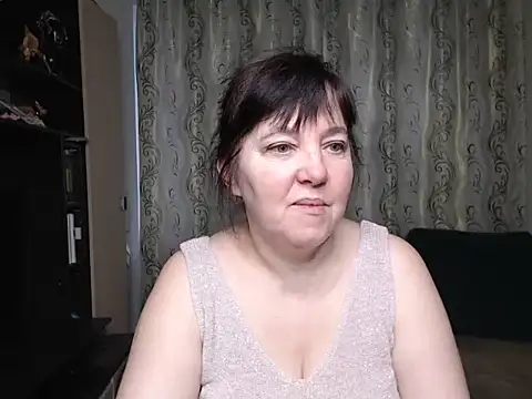 Snapshot of Illusionq chatting on February 9, 2026, 5:11 am Illusionq online show from February 9, 2026, 5:11 am