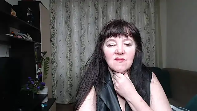 Snapshot of Illusionq chatting on February 26, 2026, 5:06 am Illusionq online show from February 26, 2026, 5:06 am