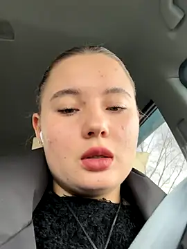 Snapshot of StephanieMur chatting on October 3, 2025, 5:59 am StephanieMur online show from October 3, 2025, 5:59 am