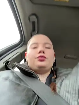 StephanieMur online show from November 14, 2025, 4:55 am