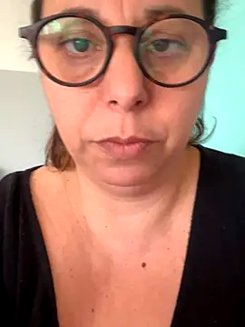 LupeLok online show from October 20, 2025, 4:07 pm