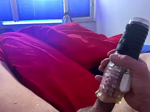 Snapshot of JakobPeralta74 chatting on December 2, 2025, 8:41 am JakobPeralta74 online show from December 2, 2025, 8:41 am