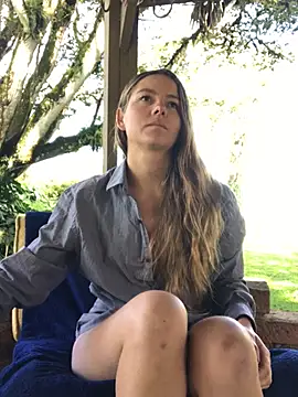 Snapshot of Angiehuston1 chatting on March 19, 2026, 1:37 pm Angiehuston1 online show from March 19, 2026, 1:37 pm