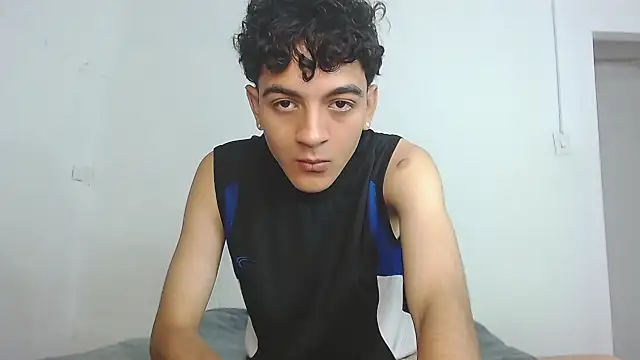 Snapshot of Sam_Cute3 chatting on September 25, 2025, 10:02 pm Sam Cute3 online show from September 25, 2025, 10:02 pm