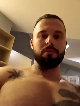 Snapshot of Barber33zk chatting on September 17, 2025, 10:55 pm Barber33zk online show from September 17, 2025, 10:55 pm