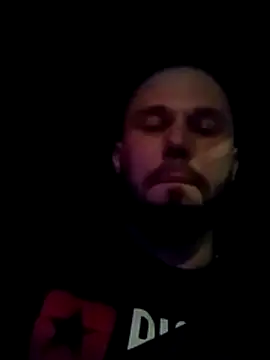 Snapshot of Barber33zk chatting on November 2, 2025, 4:04 am Barber33zk online show from November 2, 2025, 4:04 am