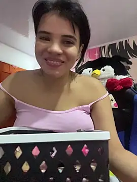 Snapshot of Ada_sienn chatting on July 7, 2026, 11:53 pm Ada sienn online show from July 7, 2026, 11:53 pm