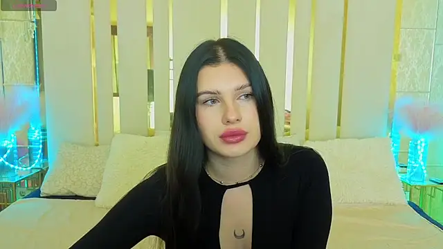 Neyla Charm online show from October 27, 2025, 1:48 pm