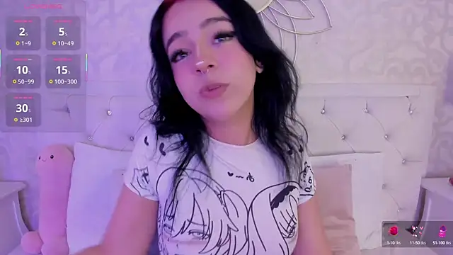 Snapshot of Cassie66_ chatting on September 29, 2025, 3:33 am Cassie66 online show from September 29, 2025, 3:33 am