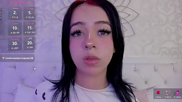 Snapshot of Cassie66_ chatting on October 21, 2025, 3:51 am Cassie66 online show from October 21, 2025, 3:51 am