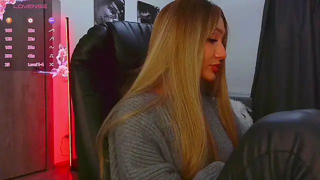 Snapshot of Lisa_Shultz chatting on February 19, 2026, 1:51 pm Lisa Shultz online show from February 19, 2026, 1:51 pm